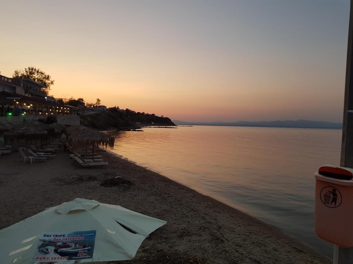 Halkidiki Rooms Néa Fókaia Екстериор снимка